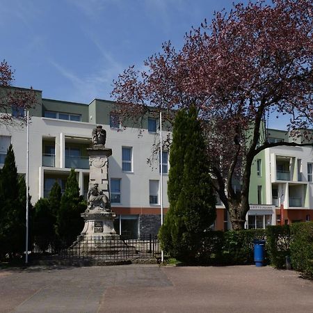 Domitys La Rose Du Beffroi Aparthotel Maizières-lès-Metz Екстериор снимка